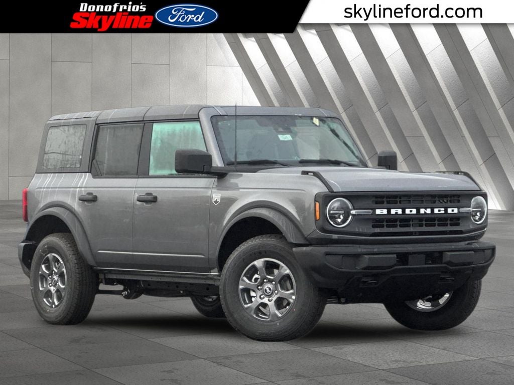 2025 Ford Bronco Big Bend in Gray Metallic — front three-quarter view