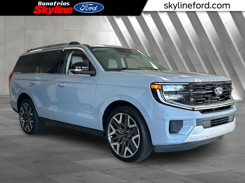 2026 Ford Expedition Platinum in Glacier Gray Metallic Tri-Coat — front three-quarter view