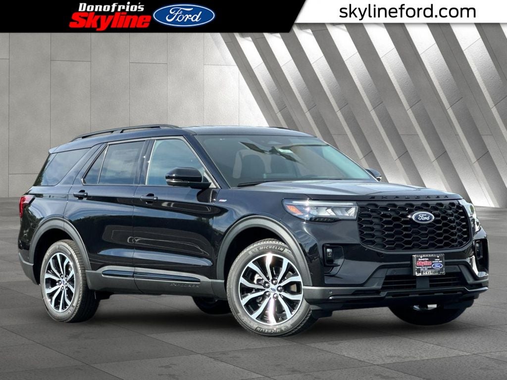 2026 Ford Explorer ST-Line in Agate Black Metallic — front three-quarter view