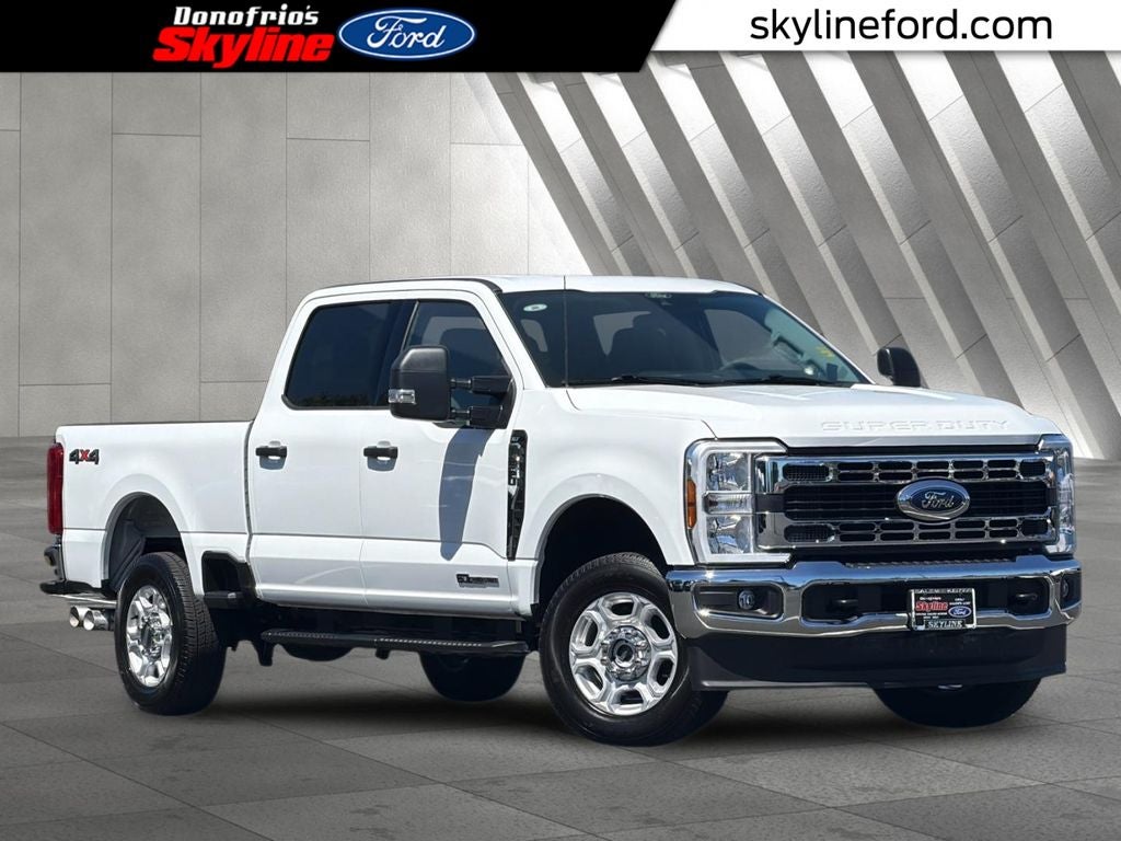 2025 Ford F-250SD XLT in Oxford White — front three-quarter view
