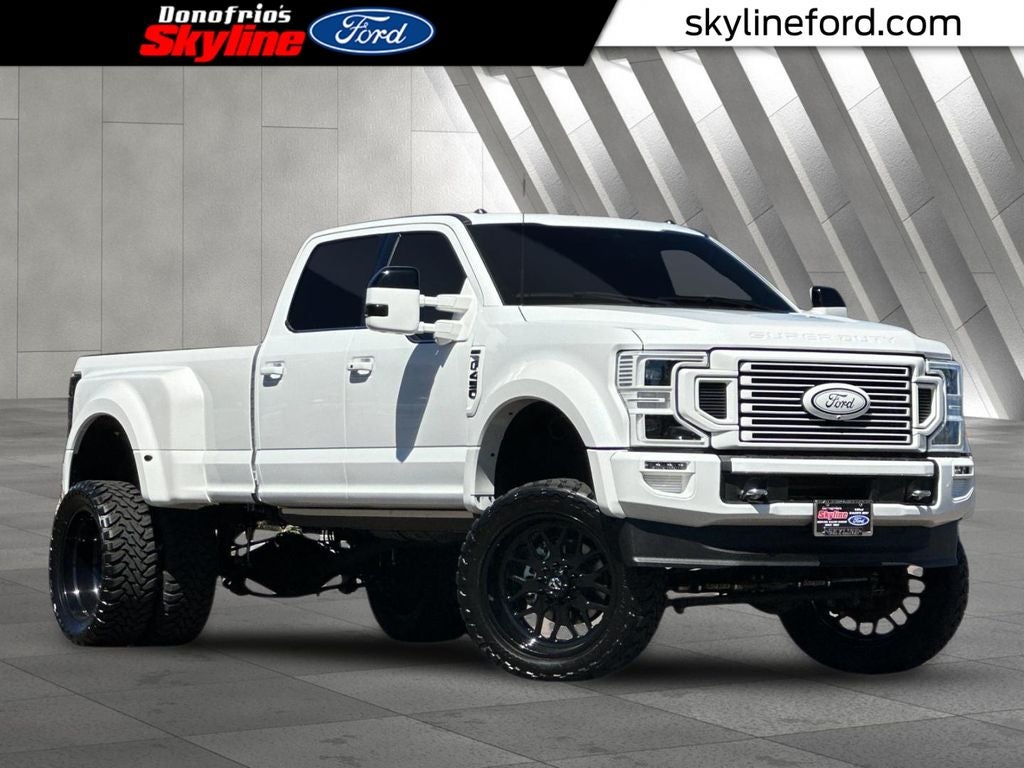 2022 Ford F-450SD Platinum DRW in White Metallic — front three-quarter view
